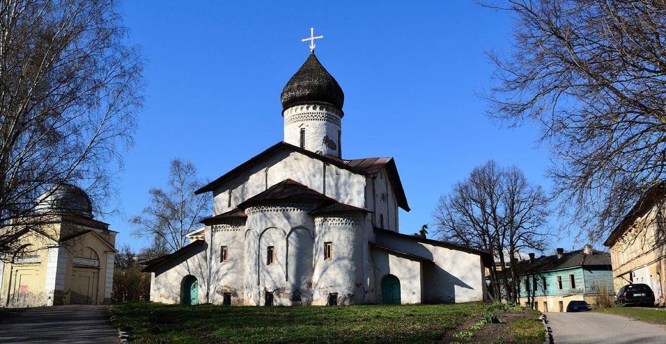 храмы пскова описание